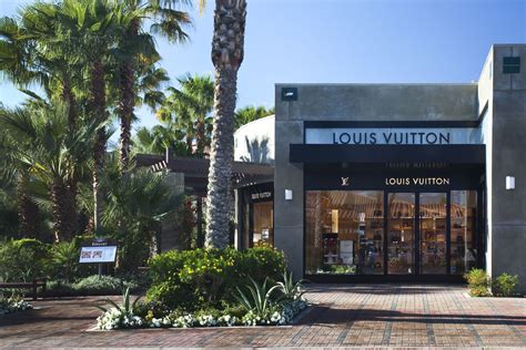 louis vuitton palm desert store.